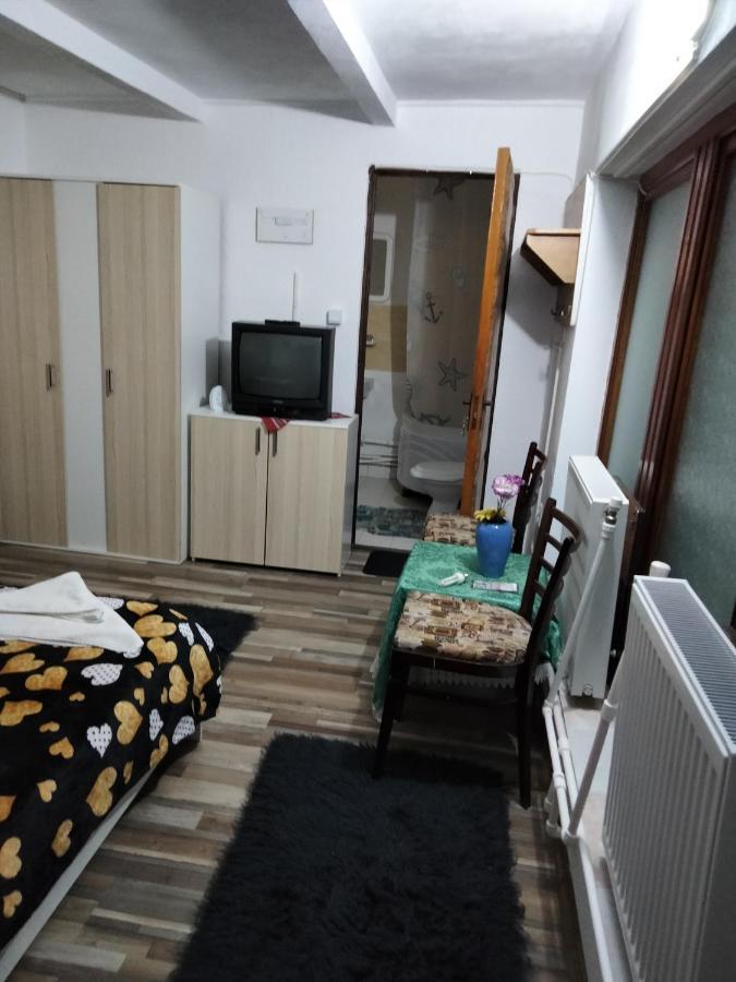 Aurora Hotel Sinaia Kültér fotó