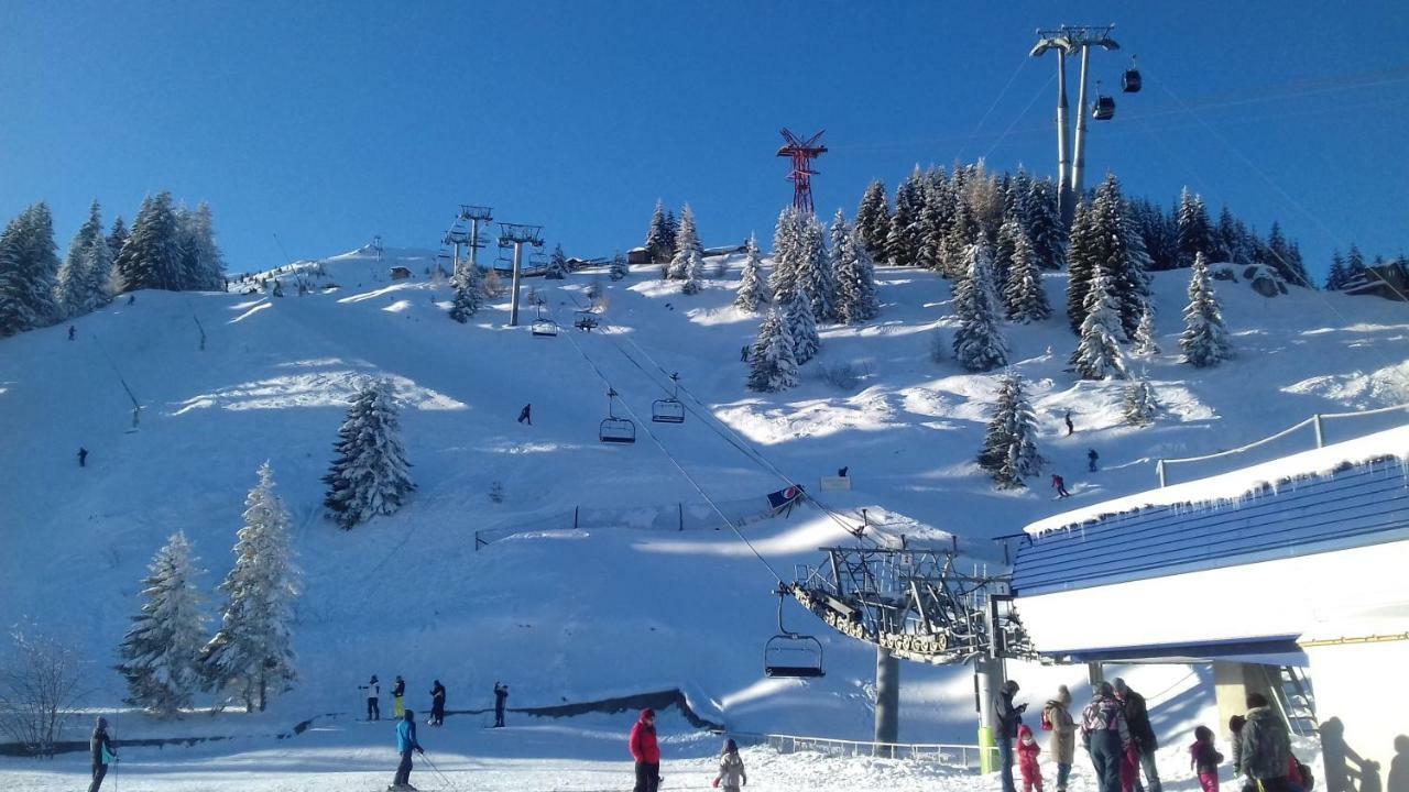 Aurora Hotel Sinaia Kültér fotó